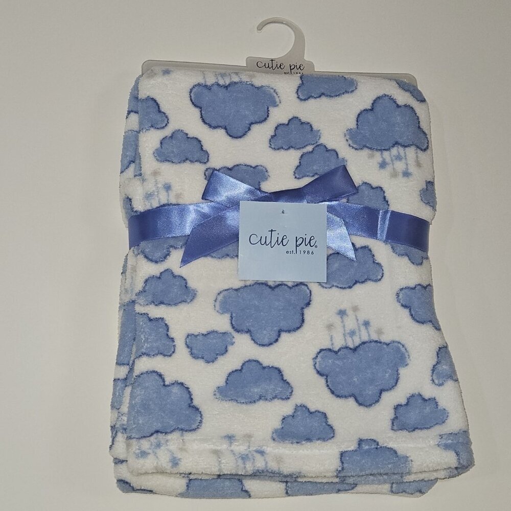 NEW Cutie Pie Blue White Clouds Fleece Baby Blanket Sky Lovey Gift Boy Girl Rain